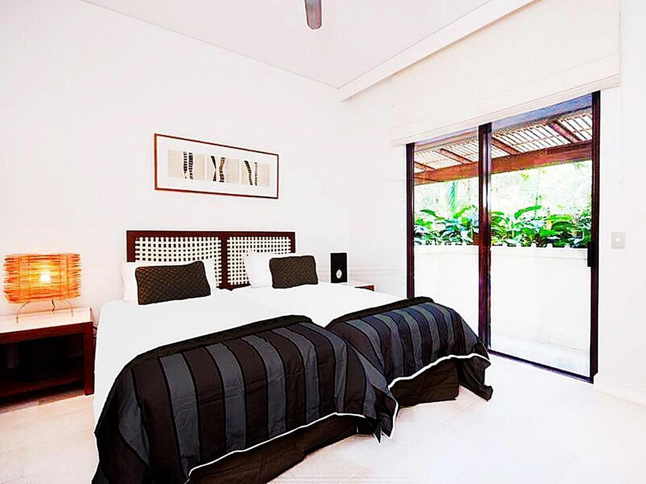 Temple 121 Modern Spacious Palm Cove 2 Brm 2 Bth Resort Apartment With Courtyard Exterior foto